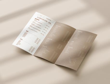 大型折頁印刷廠 - 吉印通自有工廠，設備先進